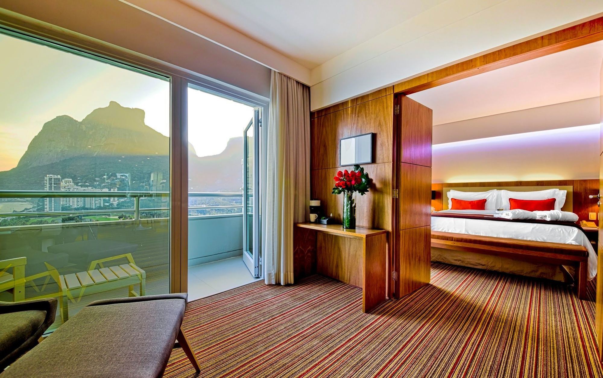 Pullman Rio De Janeiro Sao Conrado Hotel Buitenkant foto A room at the InterContinental Rio