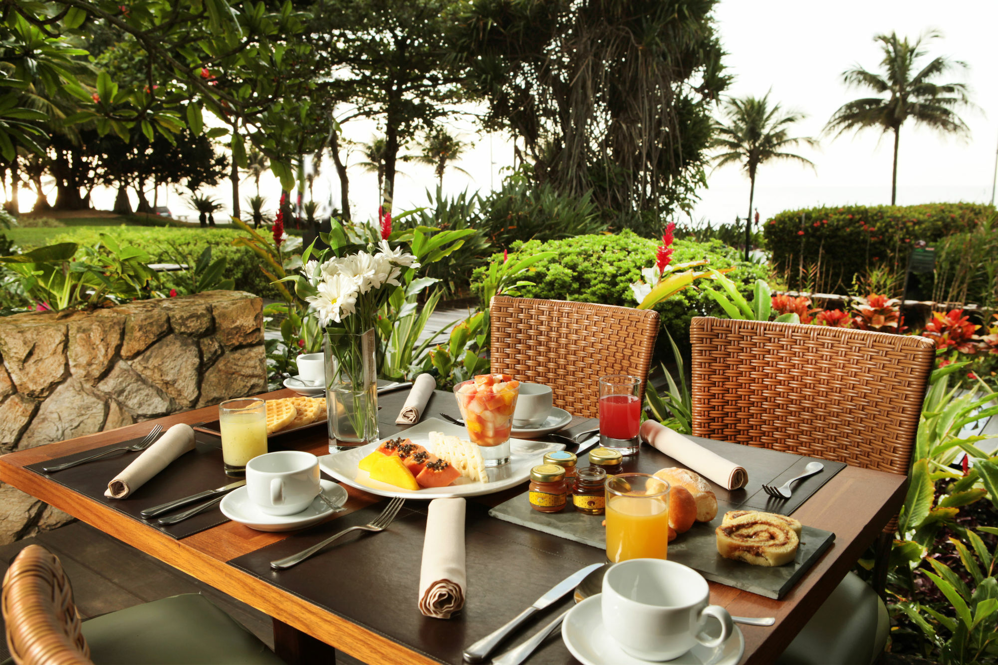 Pullman Rio De Janeiro Sao Conrado Hotel Buitenkant foto Breakfast at the hotel