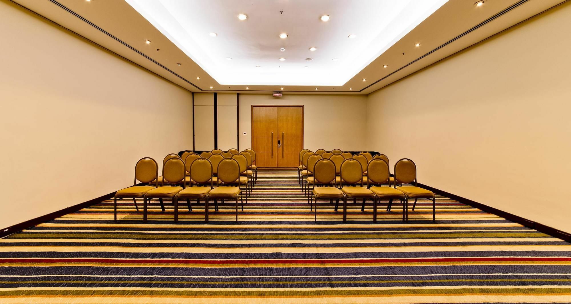 Pullman Rio De Janeiro Sao Conrado Hotel Buitenkant foto The main conference room